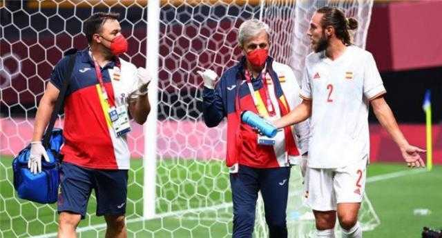 مدرب اسبانيا: مينجويزا تعرض لإصابة قوية خلال مباراة كوت ديفوار