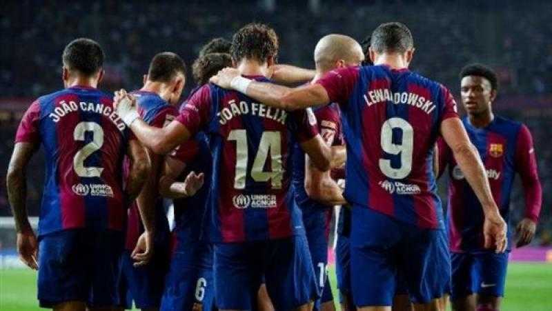 برشلونة بالقوة الهجومية الضاربة أمام فالنسيا في الدوري الإسباني